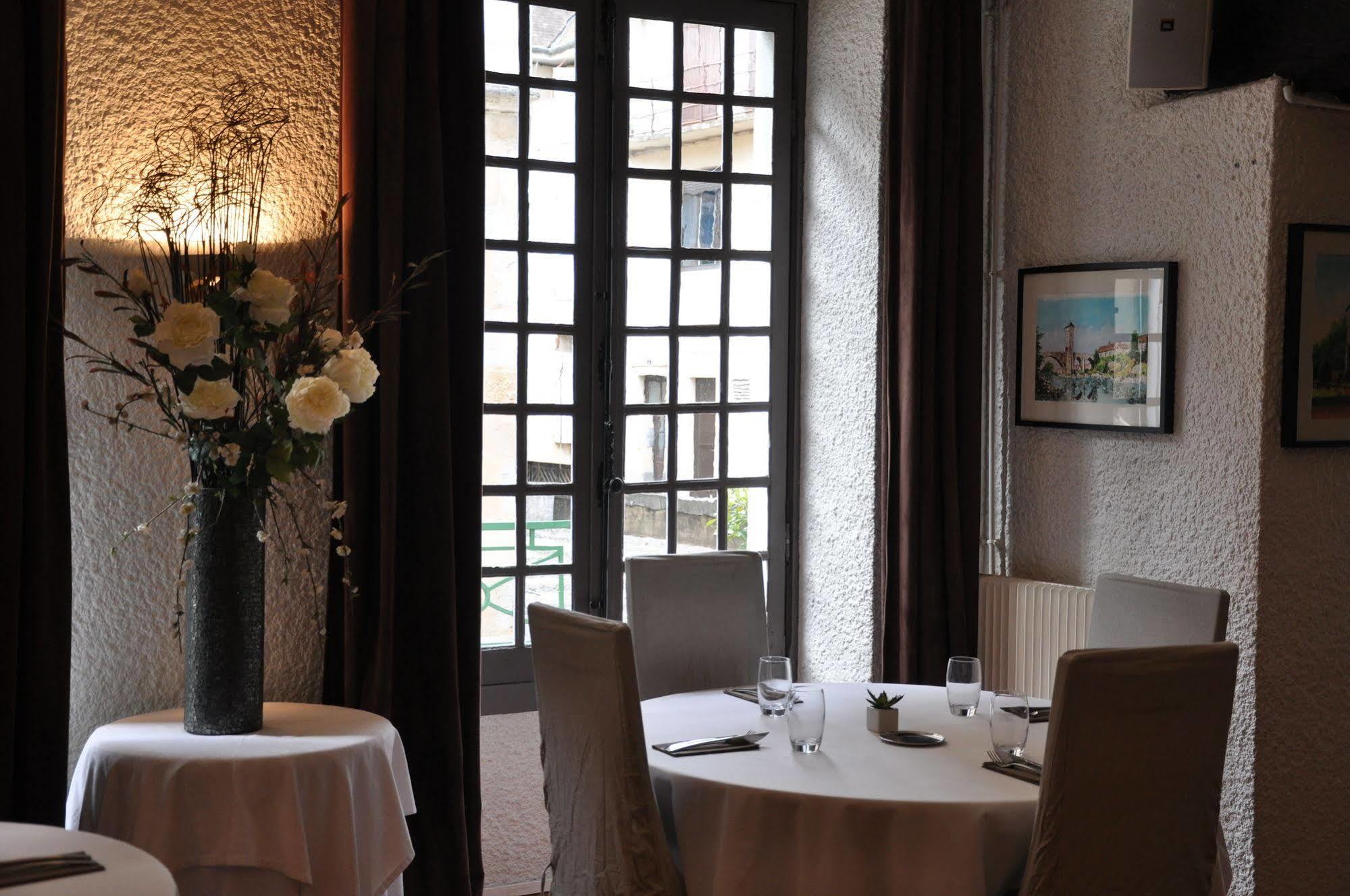 The Originals City, Hotel La Reine Jeanne, ออร์เตซ ภายนอก รูปภาพ
