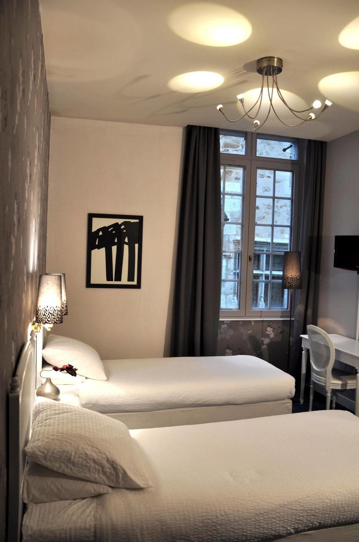 The Originals City, Hotel La Reine Jeanne, ออร์เตซ ภายนอก รูปภาพ