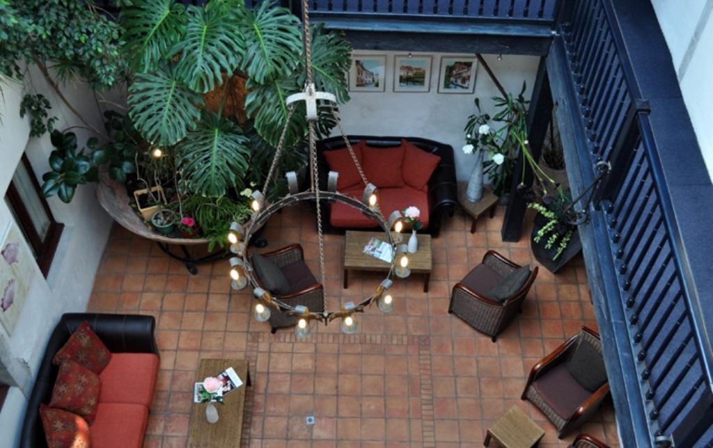 The Originals City, Hotel La Reine Jeanne, ออร์เตซ ภายนอก รูปภาพ